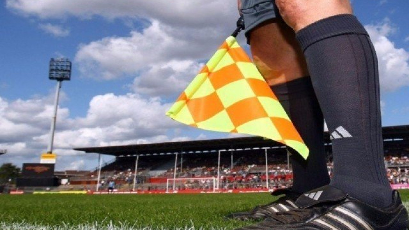 Αυτοί σφυρίζουν              σε «Βικελίδης» και Λαμία