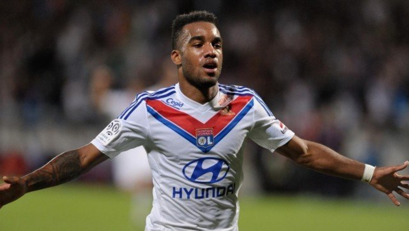 Πιέζει η Άρσεναλ                        για Λακαζέτ