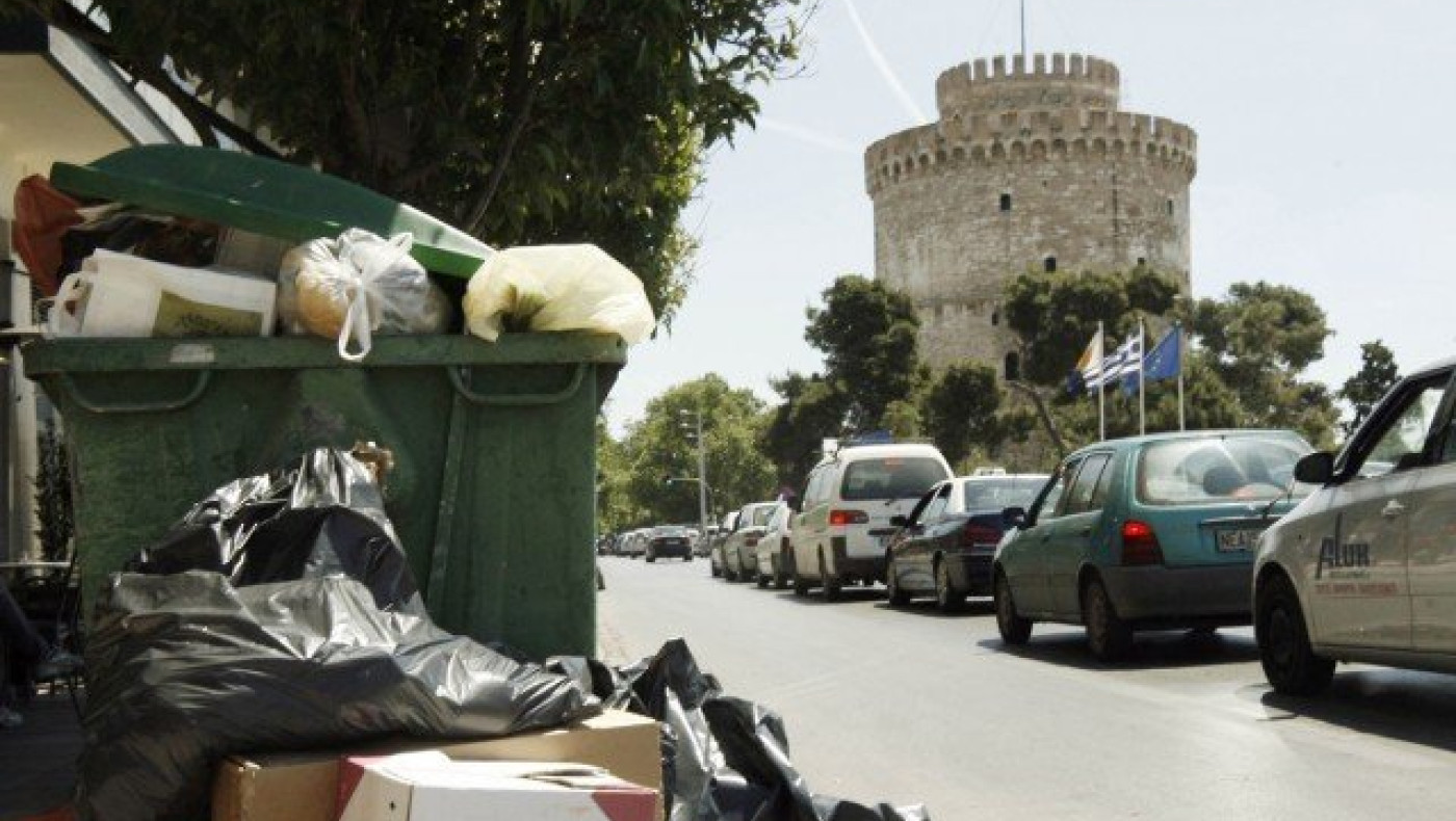 Θεσσαλονίκη:     «Να μην κατεβάζουν σκουπίδια οι πολίτες»