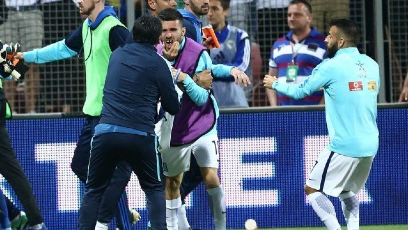 Απολύθηκε ο βοηθός της Βοσνίας που έριξε την μπουνιά στο Γιαννιώτα!