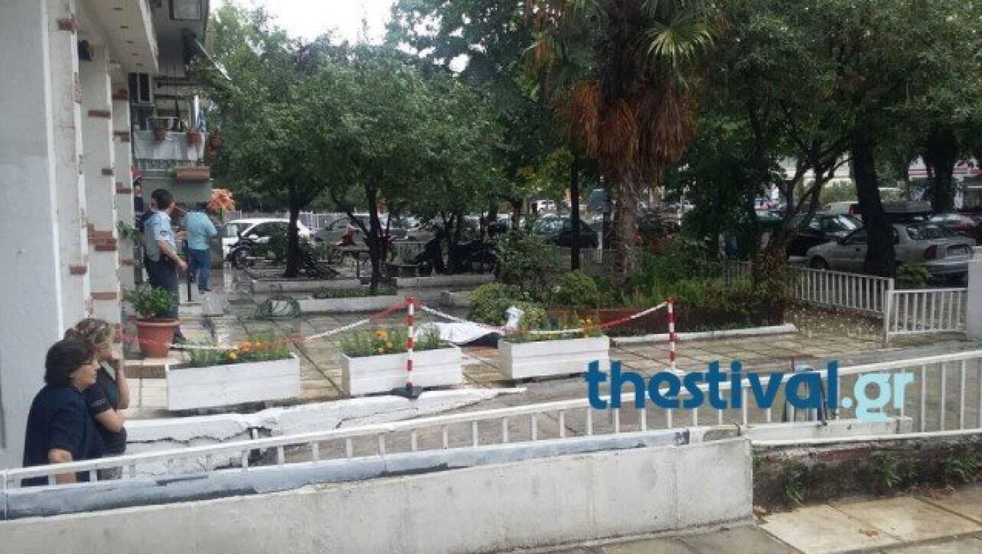 ΠΡΙΝ ΛΙΓΟ: Θανάσιμη πτώση   47χρονου   στην  Ανω  Τούμπα