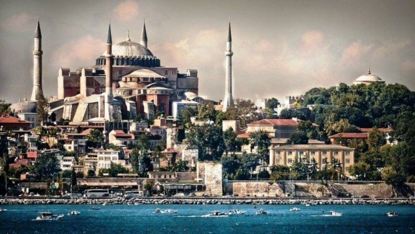 Ενα σταυροδρόμι εικόνων, αρωμάτων, ιστορίας και πολιτισμού (pics)