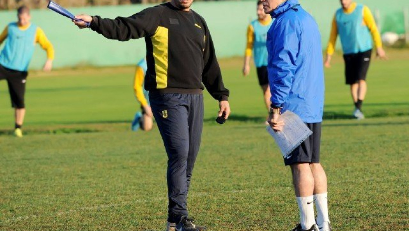 Το         σκέφτεται ο Κούγιας  για      Αναστόπουλο!