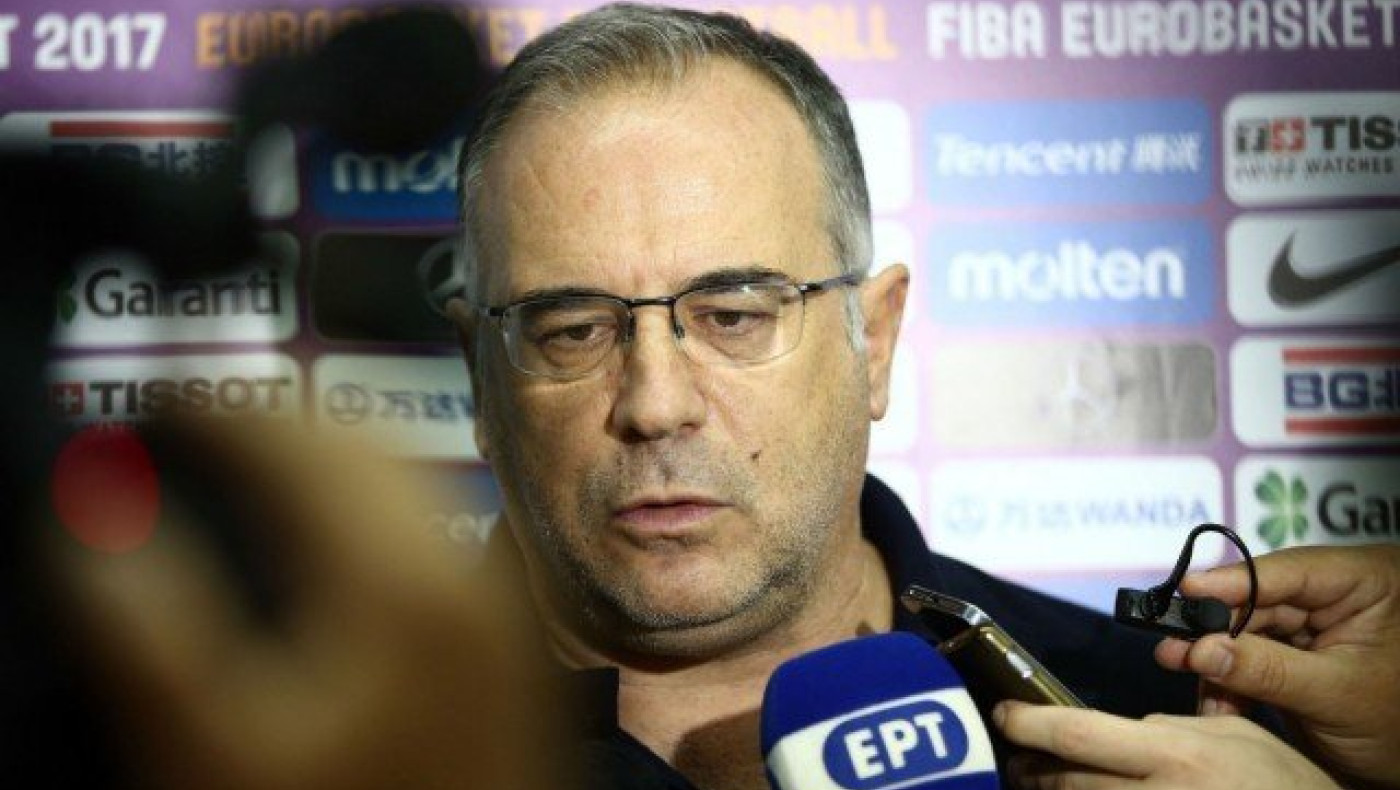 Σκουρτόπουλος: «Mας ταιριάζει πιο πολύ η Ρωσία» (videos)