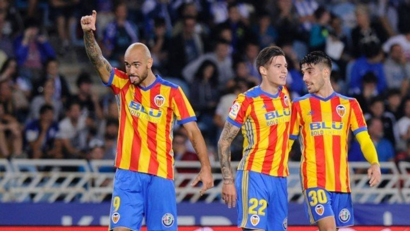 Εξαιρετική η                                                  Βαλένθια