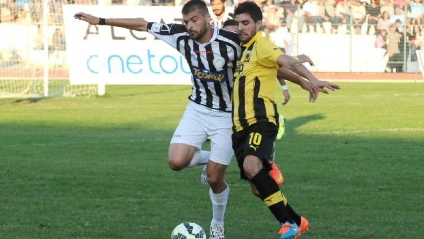 Νοκ άουτ ο Ανάκογλου