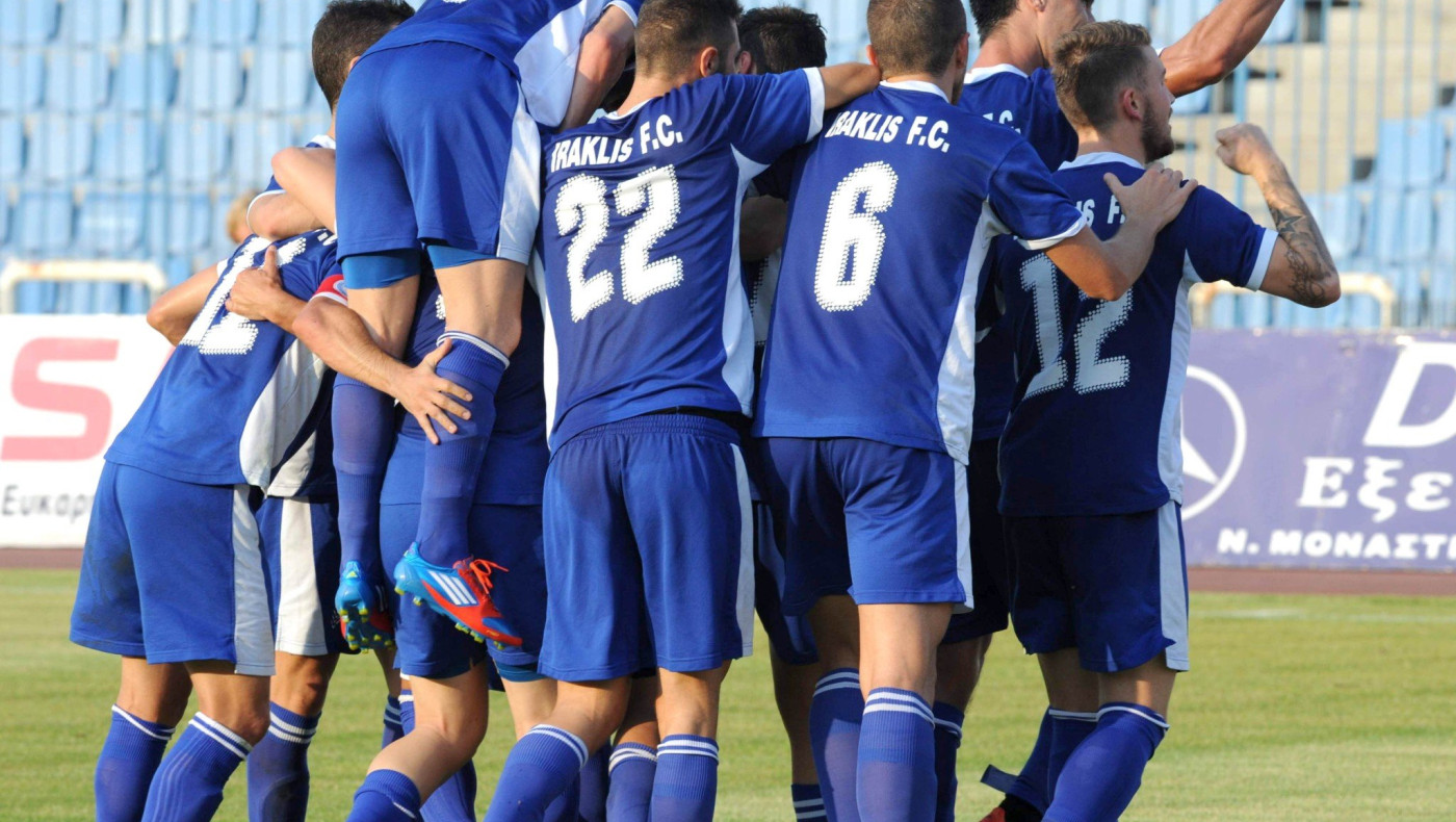 Οι λύκοι μόνο  τα καταφέρνουν