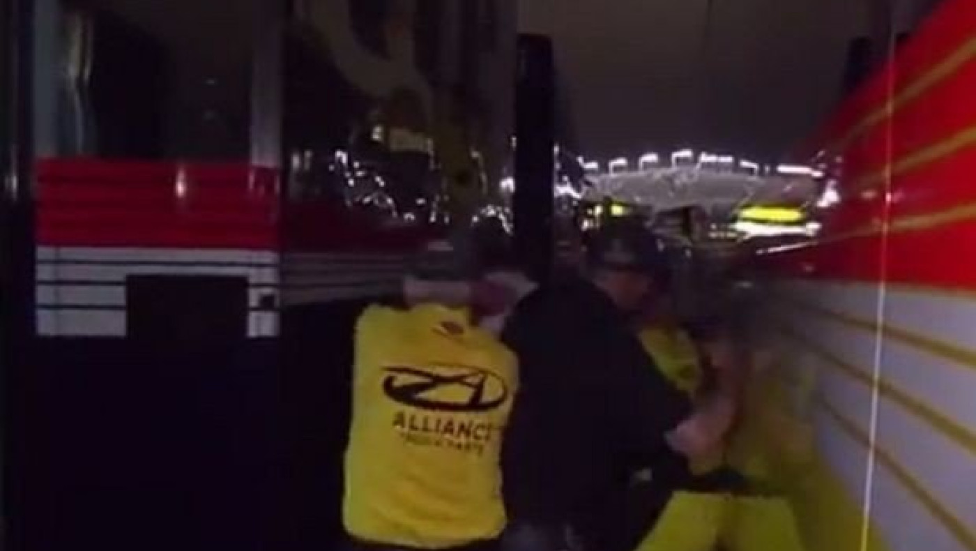 Ξύλο οδηγών σε NASCAR (video)