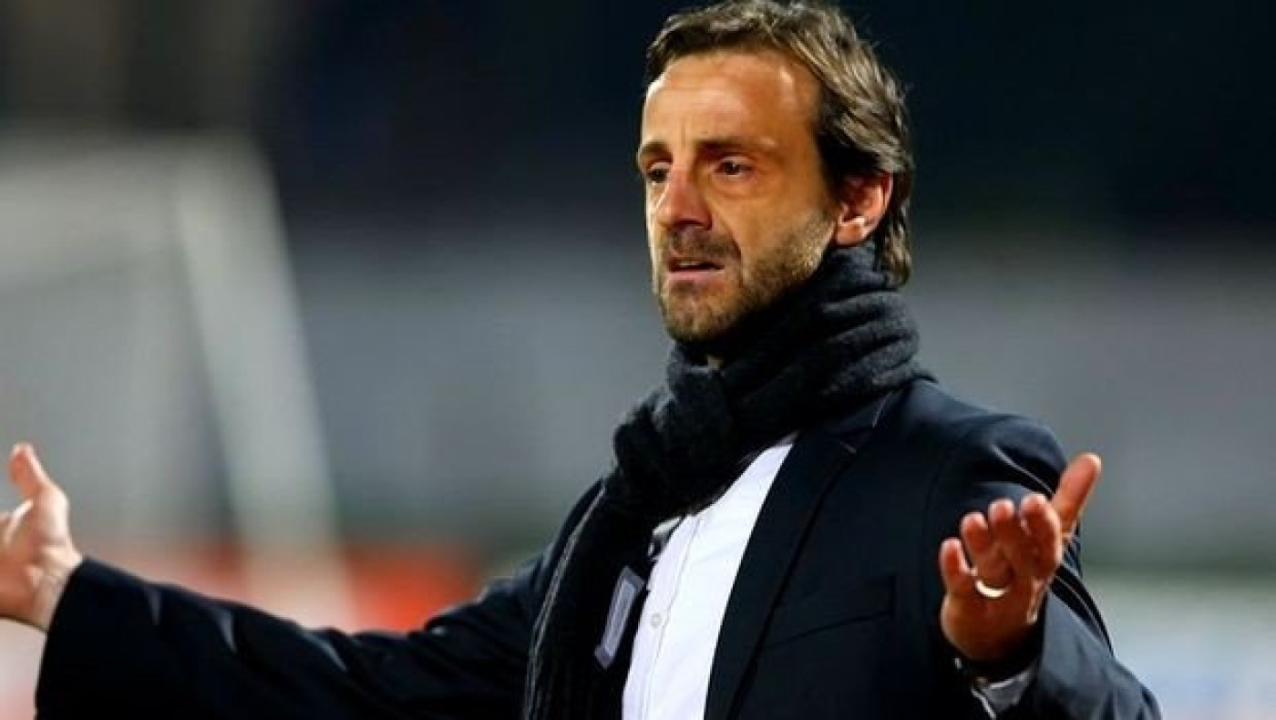 Στηρίζουνε Μάντζιο