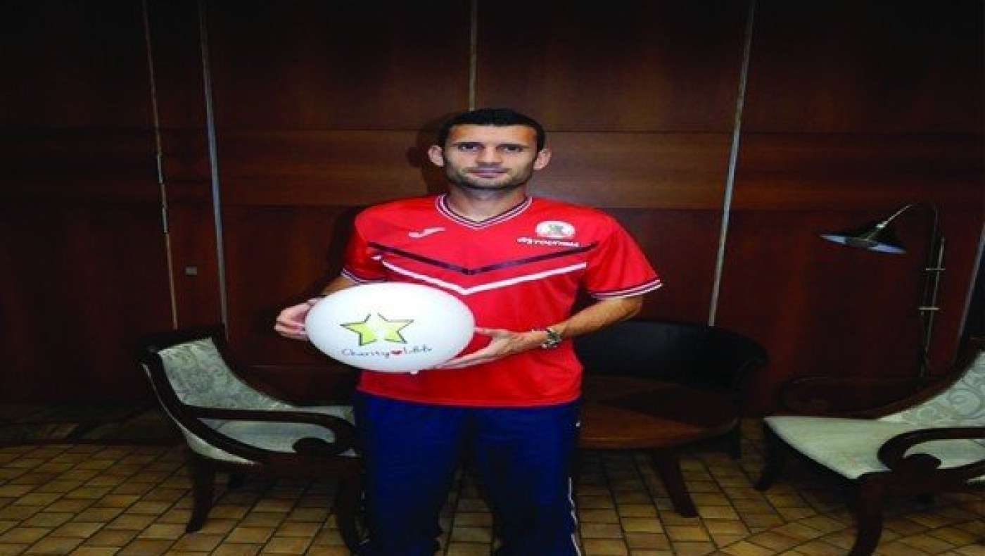 Του αρέσει η επίθεση και το δείχνει