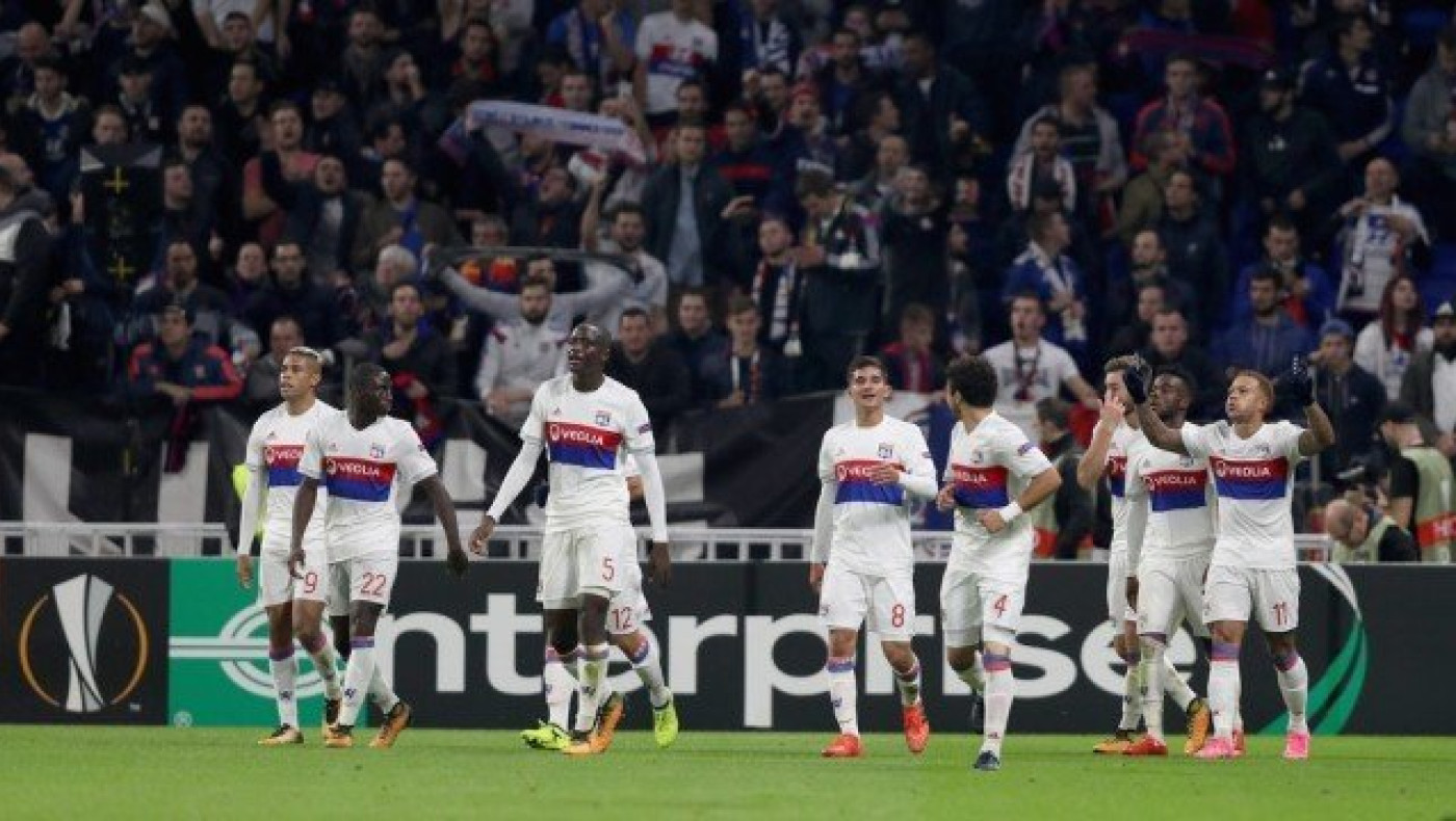 Ιστορίες     βγαλμένες από     το       Europa League