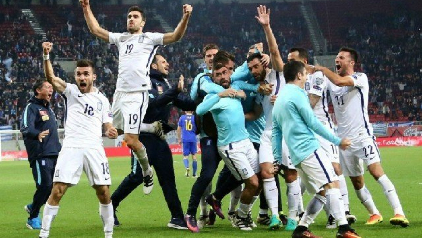 Περιμένει      την... καλή    ζαριά    η      Εθνική