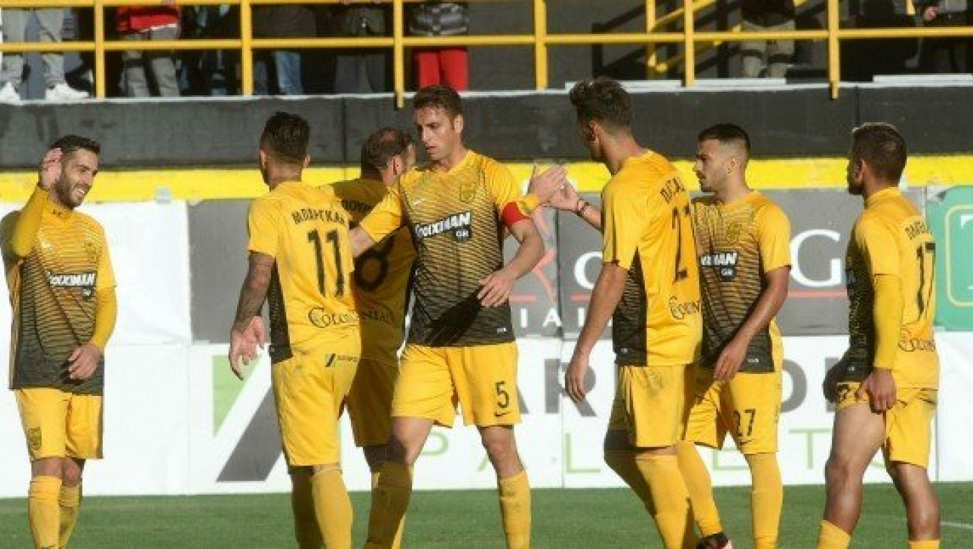 Οι θεωρίες για τις πρεμιέρες και οι υπεραπλουστεύσεις