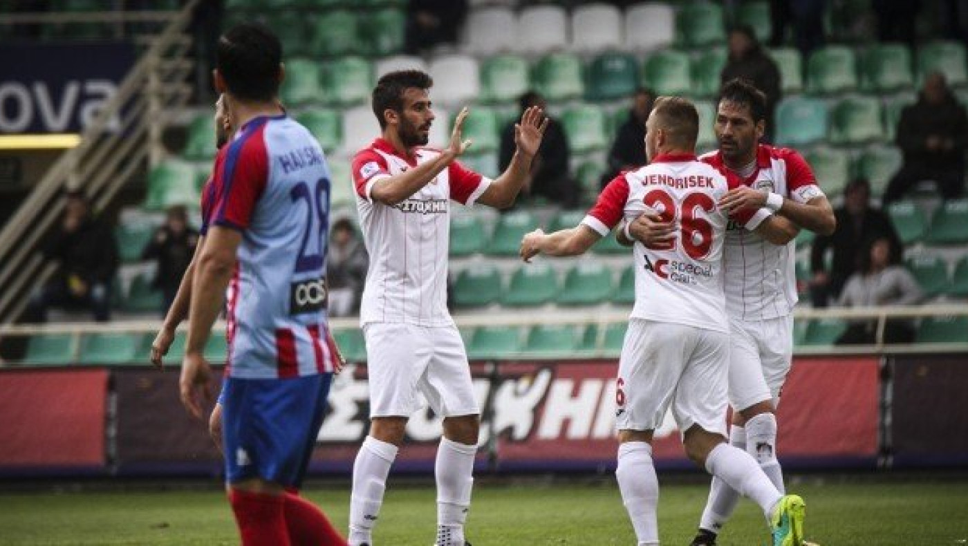 Ο Γέντρισεκ                   γονάτισε τον Πανιώνιο!