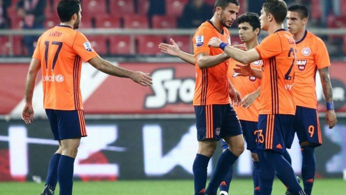 Της κακομοίρας: Ξαναμπήκε στη μάχη του τίτλου ο Ολυμπιακός