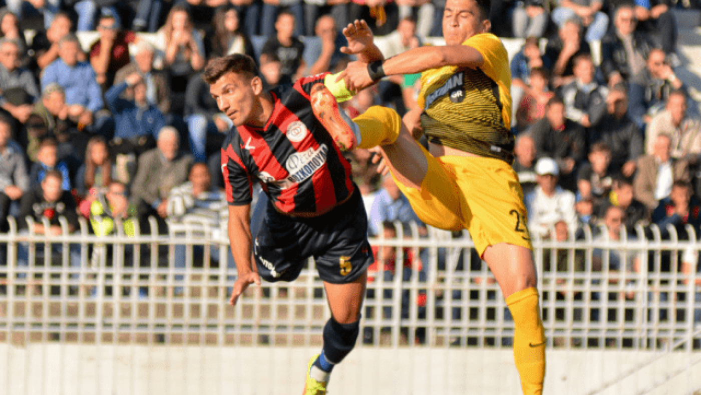 Ζήτημα                            αυτοσυγκέντρωσης