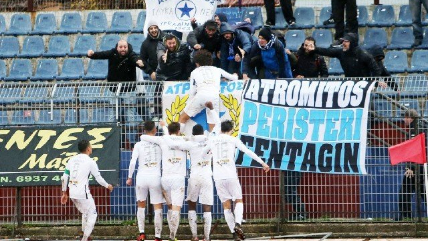 Δεν σταματάει να σκοράρει       ο Ουάρντα! (VIDEOS)