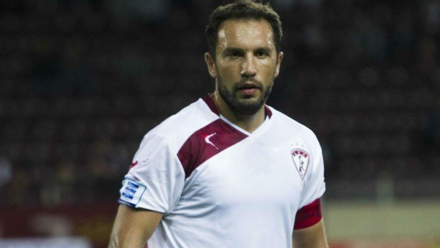 «Δε γίνεται ο Ελληνας παίκτης να παίζει με το κεφάλι στον κρόταφο»