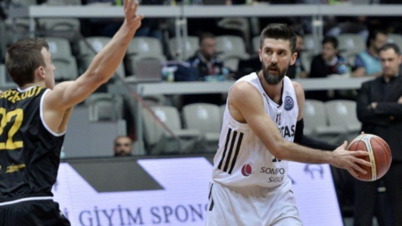 Ο ορισμός του fair play σε αγώνα μπάσκετ στην Τουρκία (video)