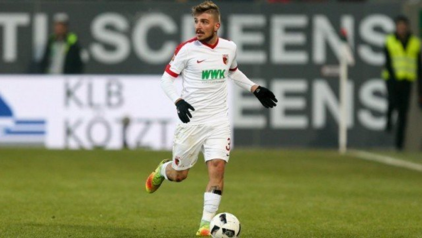 Θέλει                        Σταφυλίδη η Φιορεντίνα