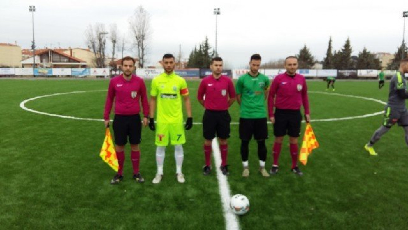 Λογάριαζε χωρίς τον...                    Γουμάγια