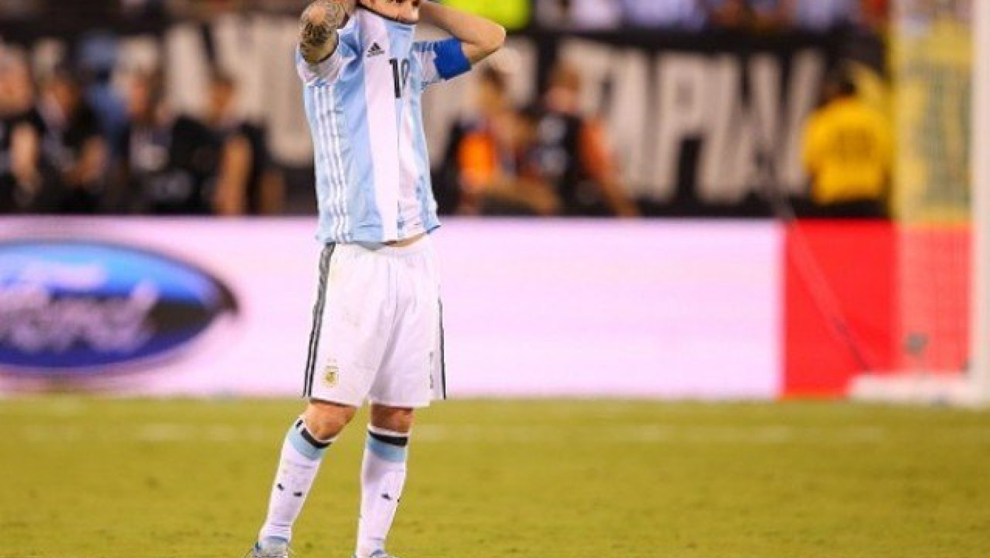 Η «αχίλλειος                      πτέρνα» του Μέσι (vid)