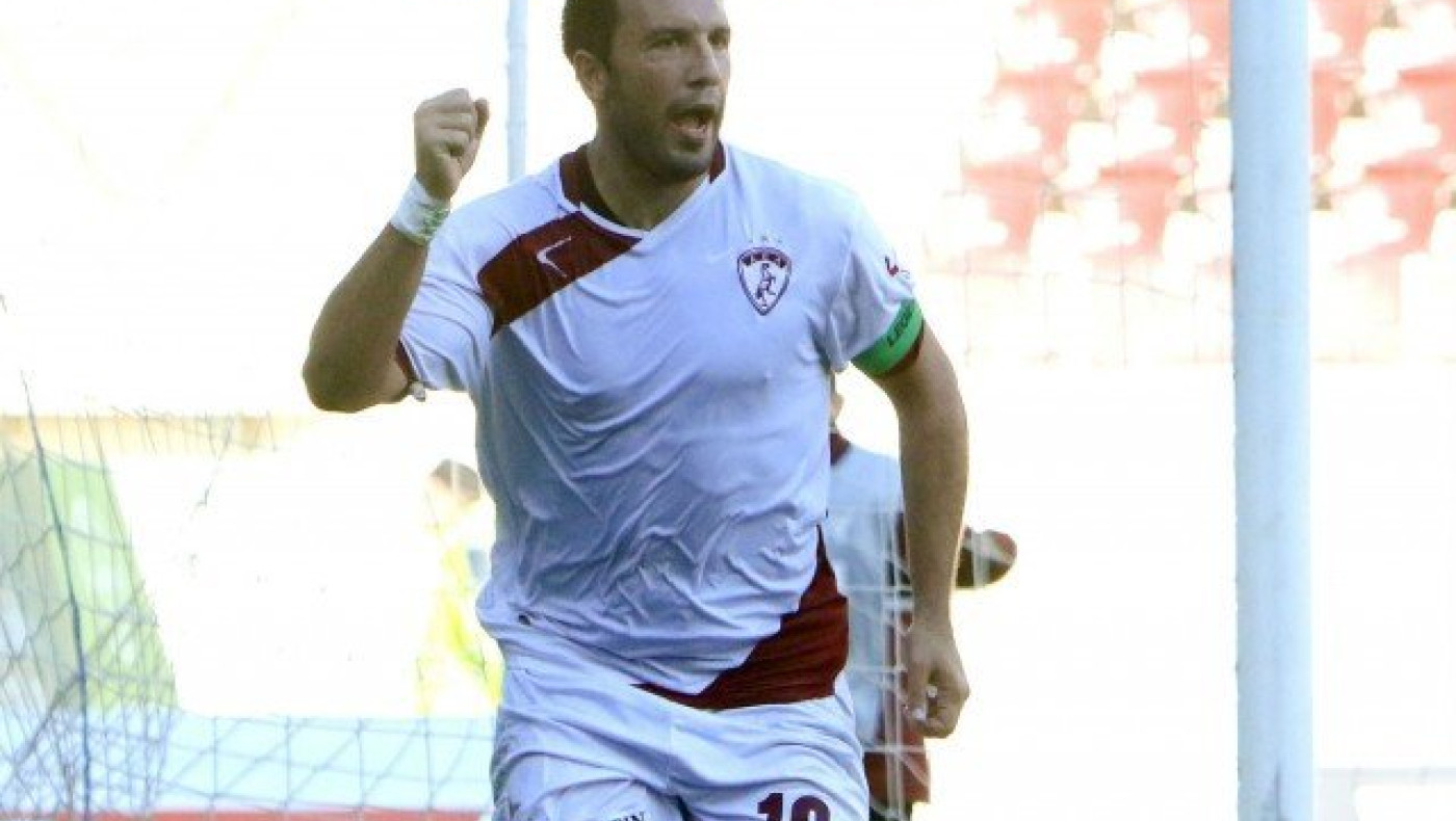 Ναζλίδης: «Τρίζουν  τα   κόκαλα   του   Μεγαλέξανδρου» (pic)