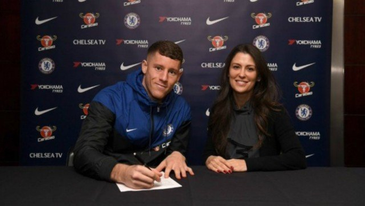 Στους «μπλε»     του Λονδίνου ο                 Μπάρκλεϊ