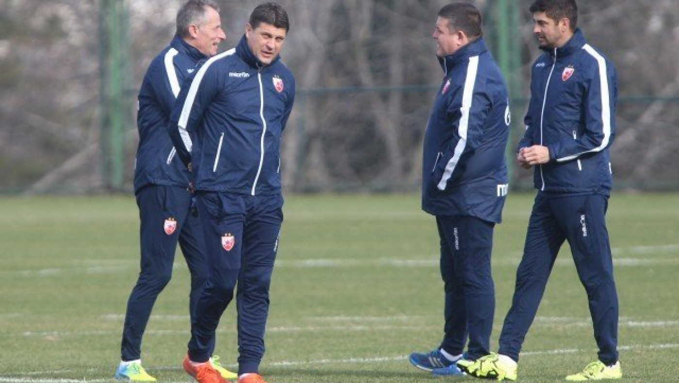 Προβάδισμα   πρόκρισης     για         Ερυθρό Αστέρα