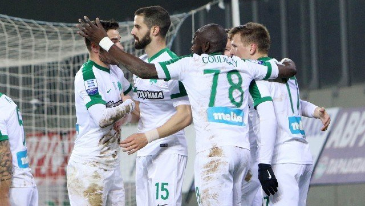 «Πλήγωσε» την πρώην                    ο Ουζουνίδης!