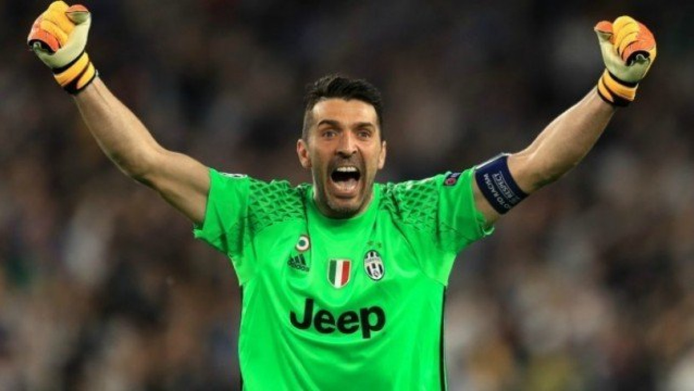 Αποθέωσε τον Λαρεντζάκη για το… μπλονζόν ο Μπουφόν! (ΒΙΝΤΕΟ)