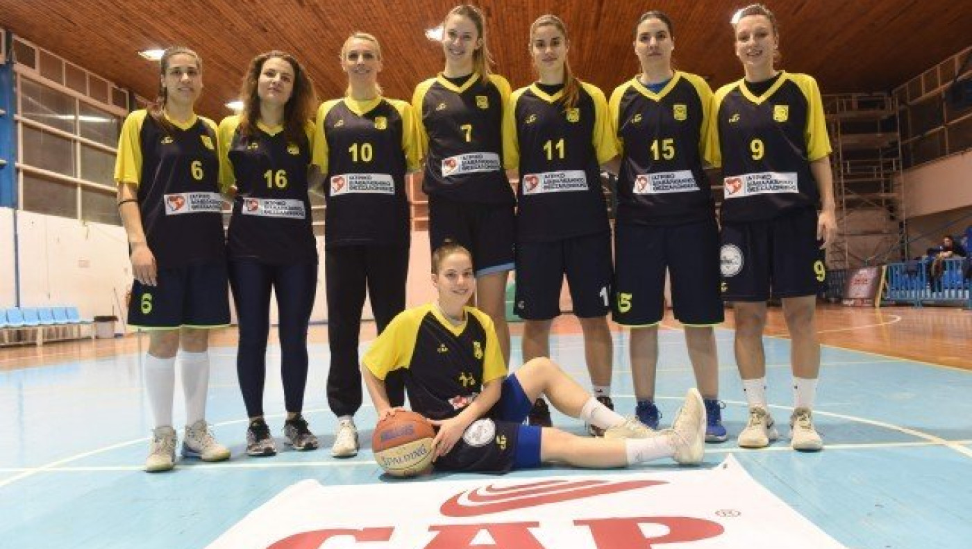 ΑΕ ΠΥΛΑΙΑΣ:  Γυναίκες                  έτοιμες για όλα!