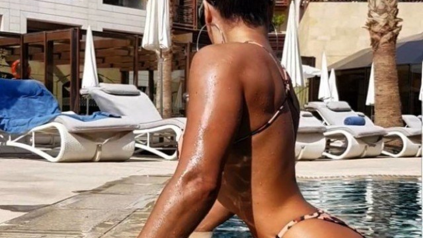 Η γυμνάστρια των ονείρων               σας! (pics)