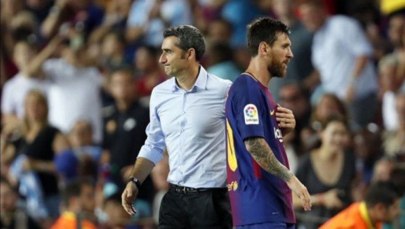 Εξηγήσεις από      τον Βαλβέρδε ζήτησαν Μέσι και Πικέ