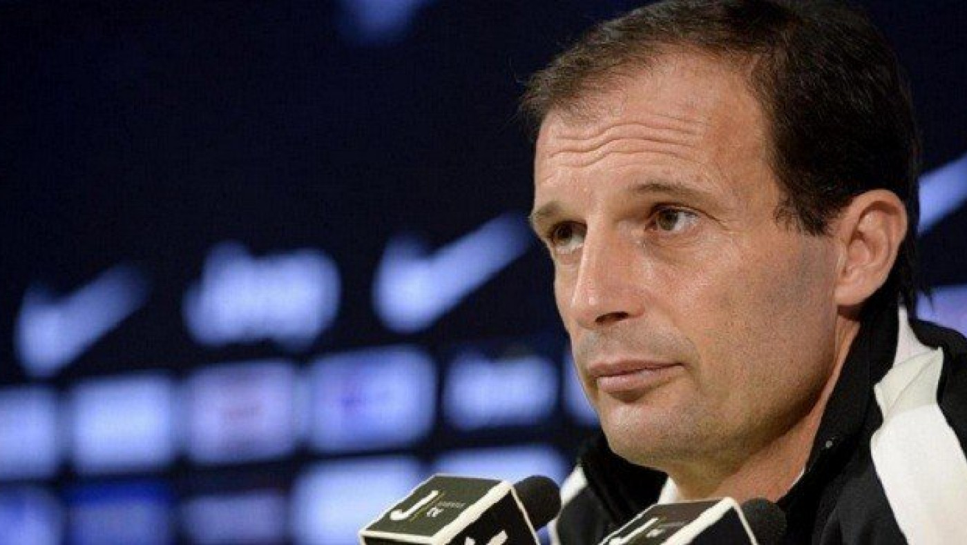 «Ποιος Ολυμπιακός; Η Έμπολι»