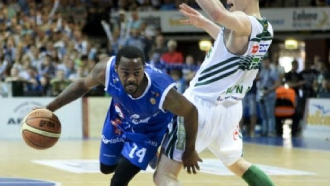 Διέσυρε με 38 πόντους διαφορά την Νεπτούνας η Ζαλγκίρις