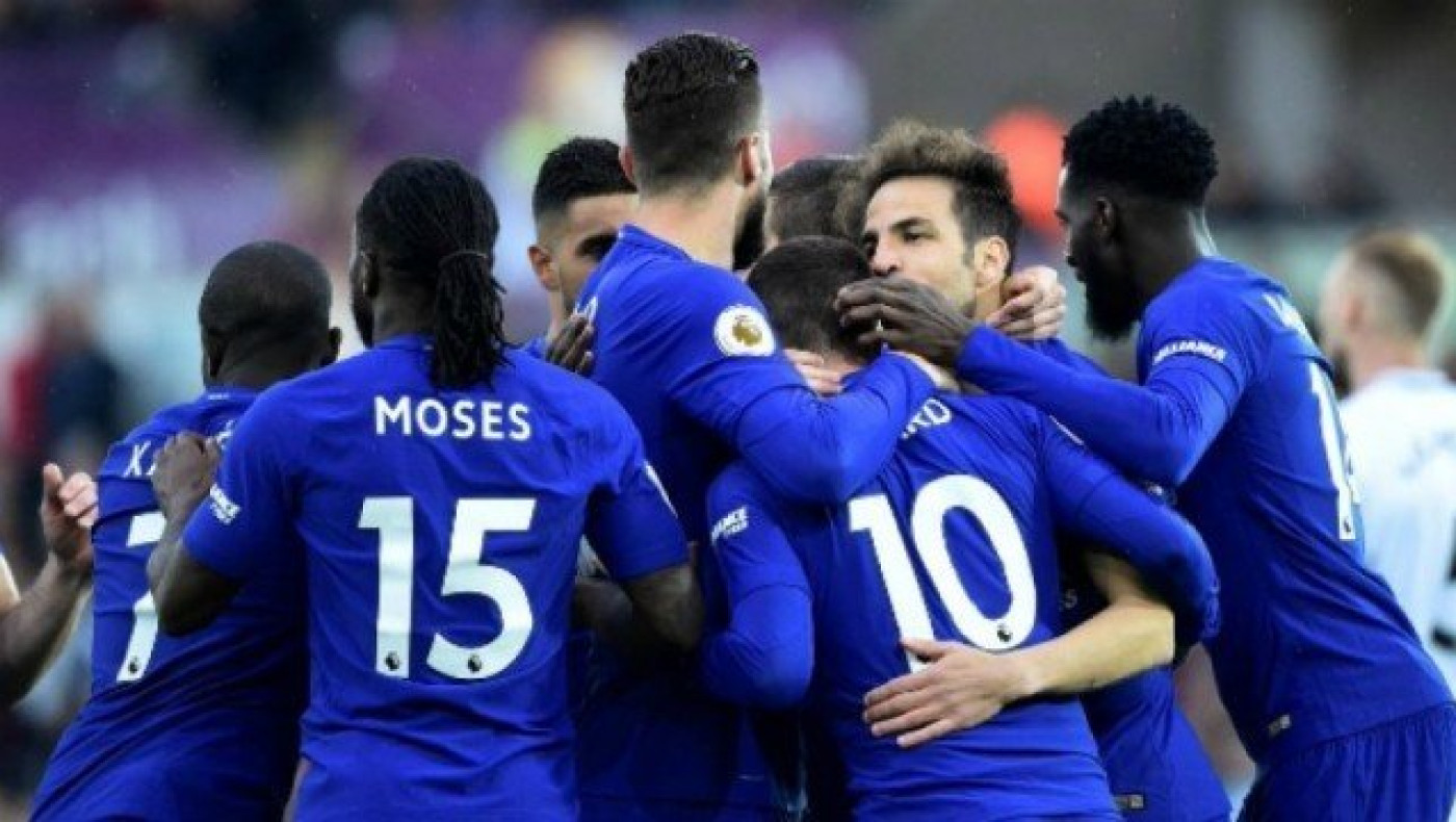 Εμεινε ζωντανή για την τετράδα η Τσέλσι, κινδυνεύει η Σουόνσι