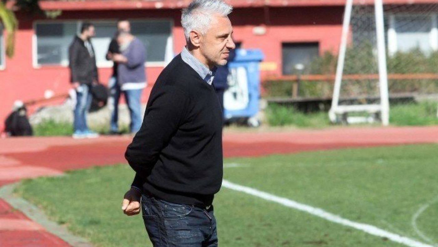 Τέλος από τον Πανσερραϊκό ο            Χαραλαμπίδης