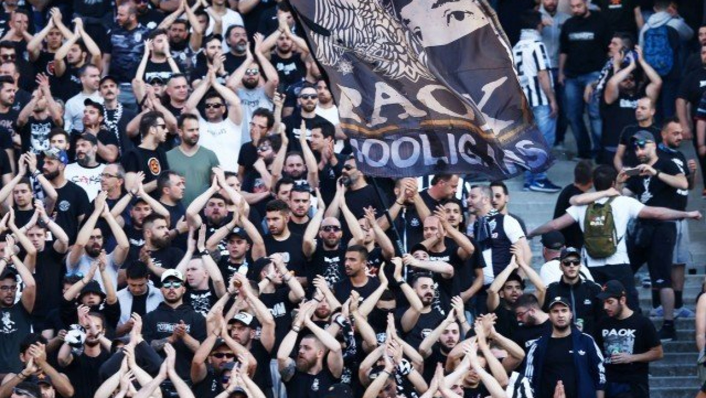 Αποθέωση και «νάτοι νάτοι οι πρωταθλητές» από τους ΠΑΟΚτσήδες!