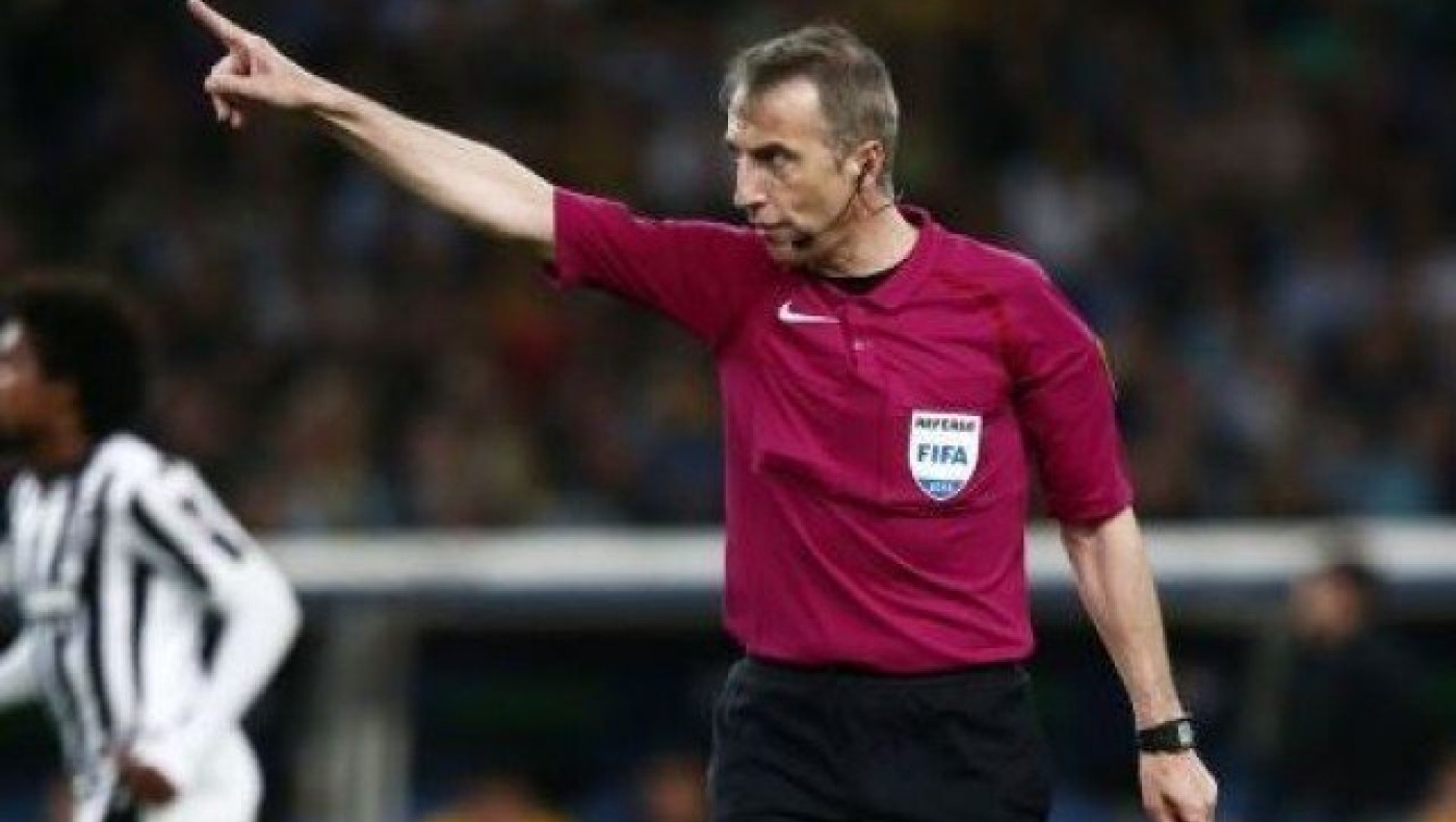 «Κρεμάει» την                  σφυρίχτρα ο Μπορμπαλάν