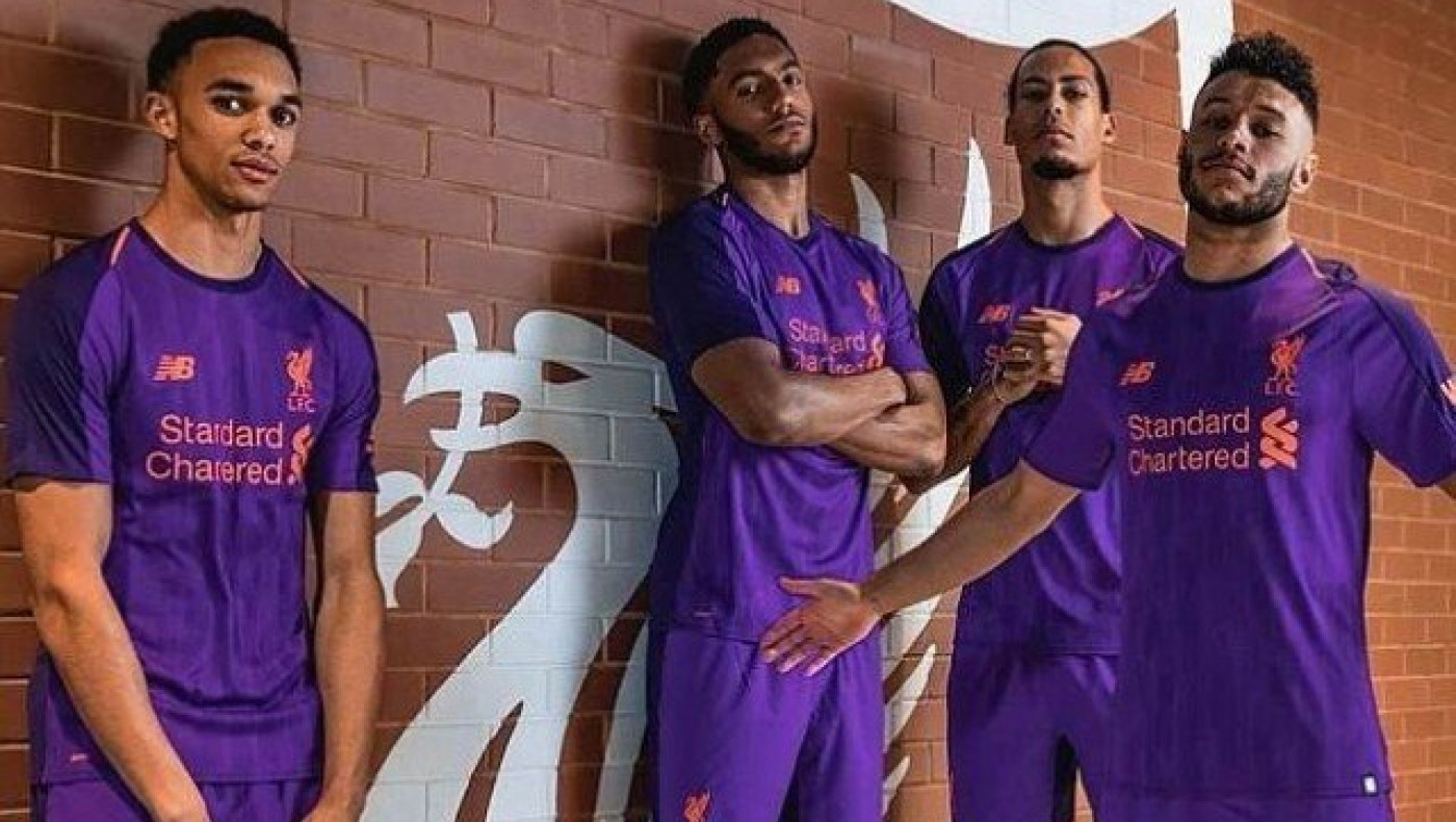 Οι απόψεις διίστανται για την νέα εκτός έδρας εμφάνιση της Λίβερπουλ