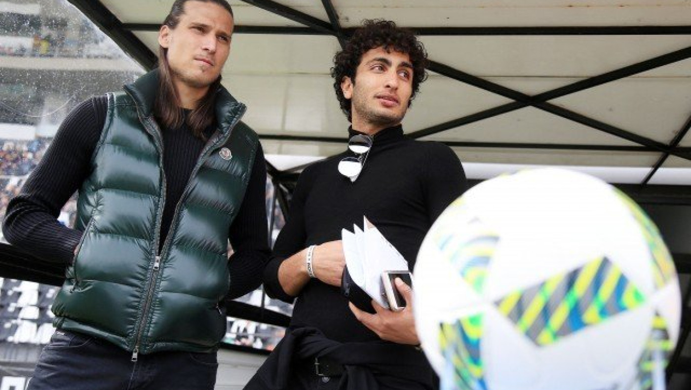 Η ευκαιρία                     Πρίγιοβιτς και Ουάρντα