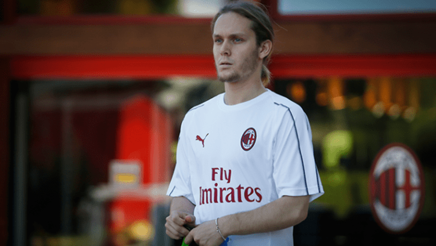 Ανακοίνωσε         τον Χαλίλοβιτς           η Μίλαν!