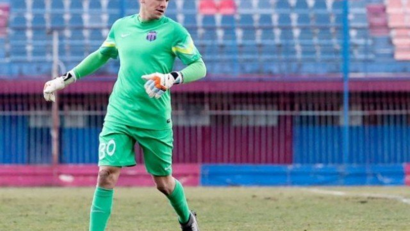 Ενδιαφέρον           Αιγινιακού για τον       Γιαγκιόζη