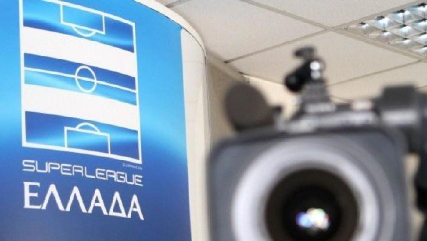 Θα βάλουν νερό στο κρασί τους                ή θα οδηγηθούν σε ρήξη;