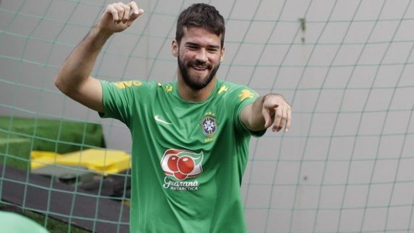 ΕΠΙΤΕΛΟΥΣ: Τα «σκάει» για τερματοφύλακα η Λίβερπουλ