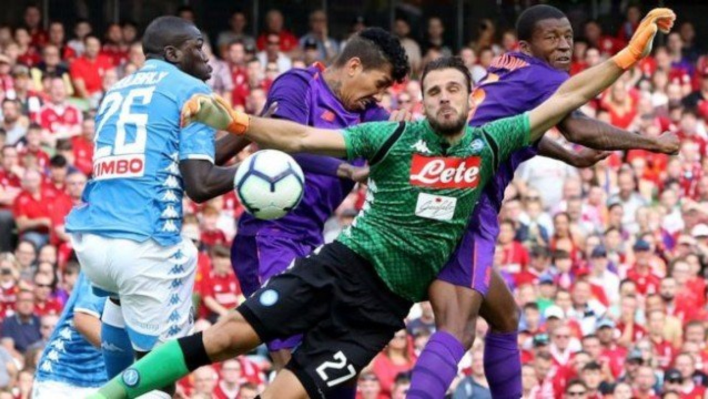 Εκνευρισμός      με Καρνέζη       μετά την πεντάρα!