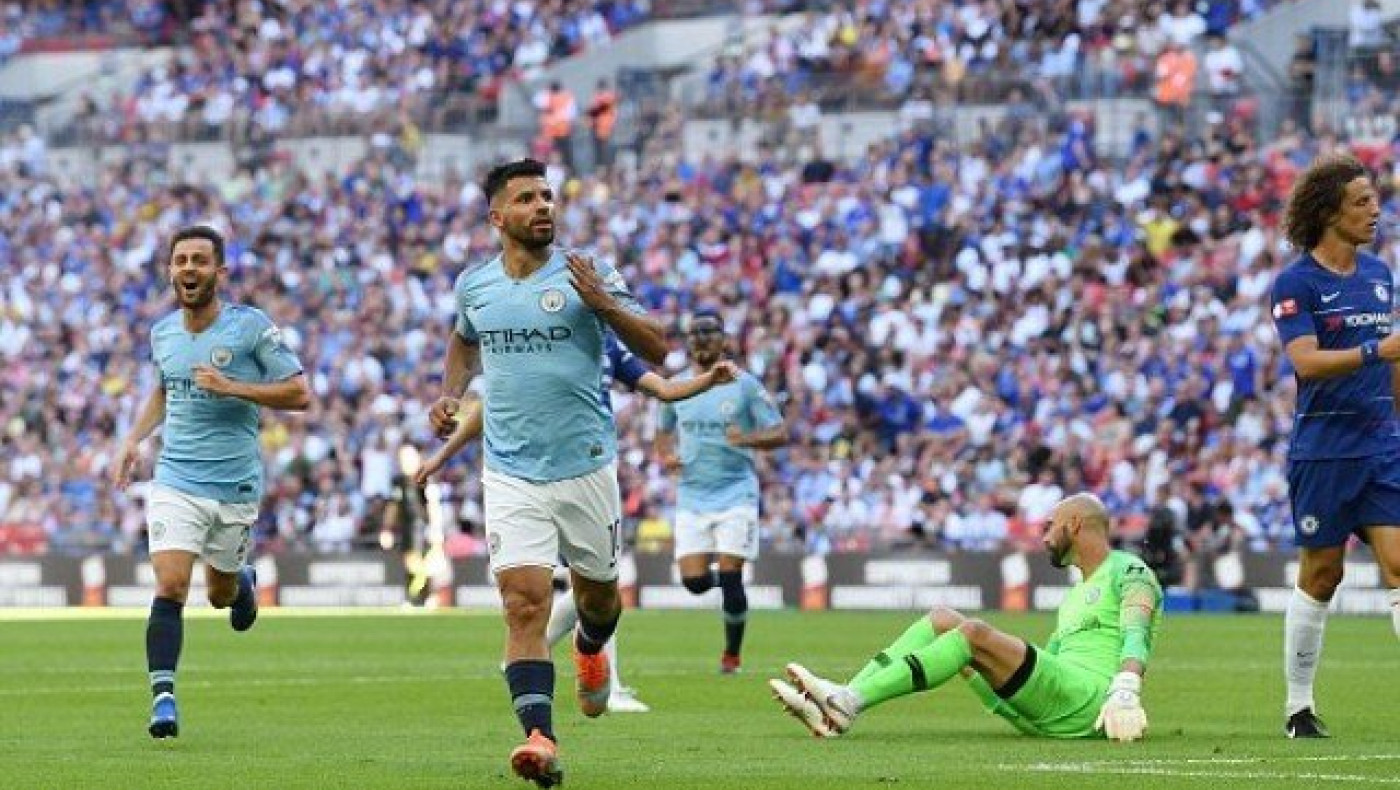 Ο πρώτος τίτλος στο Νησί πήγε στο Μάντσεστερ και τη Σίτι!