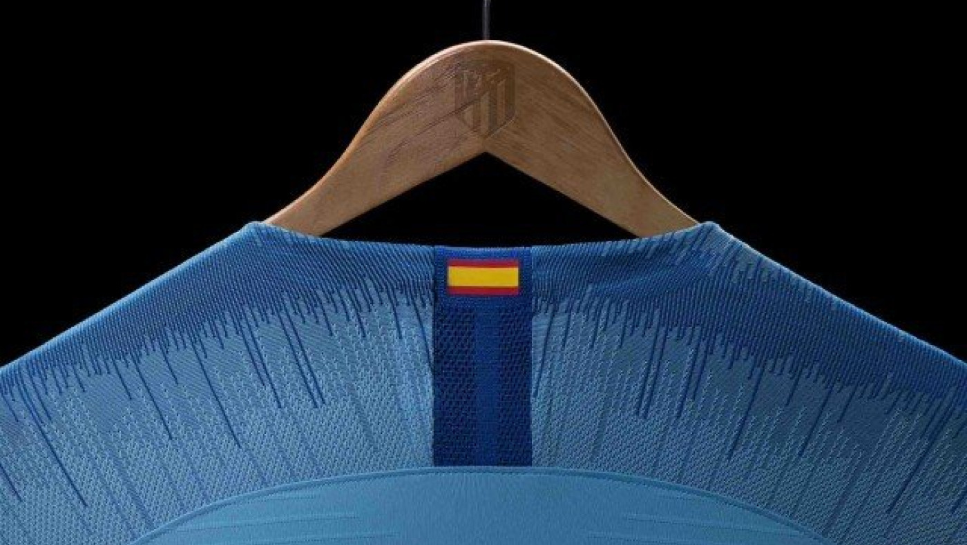 Τραβάει τα βλέμματα η                     φανέλα της Ατλέτικο (pic)