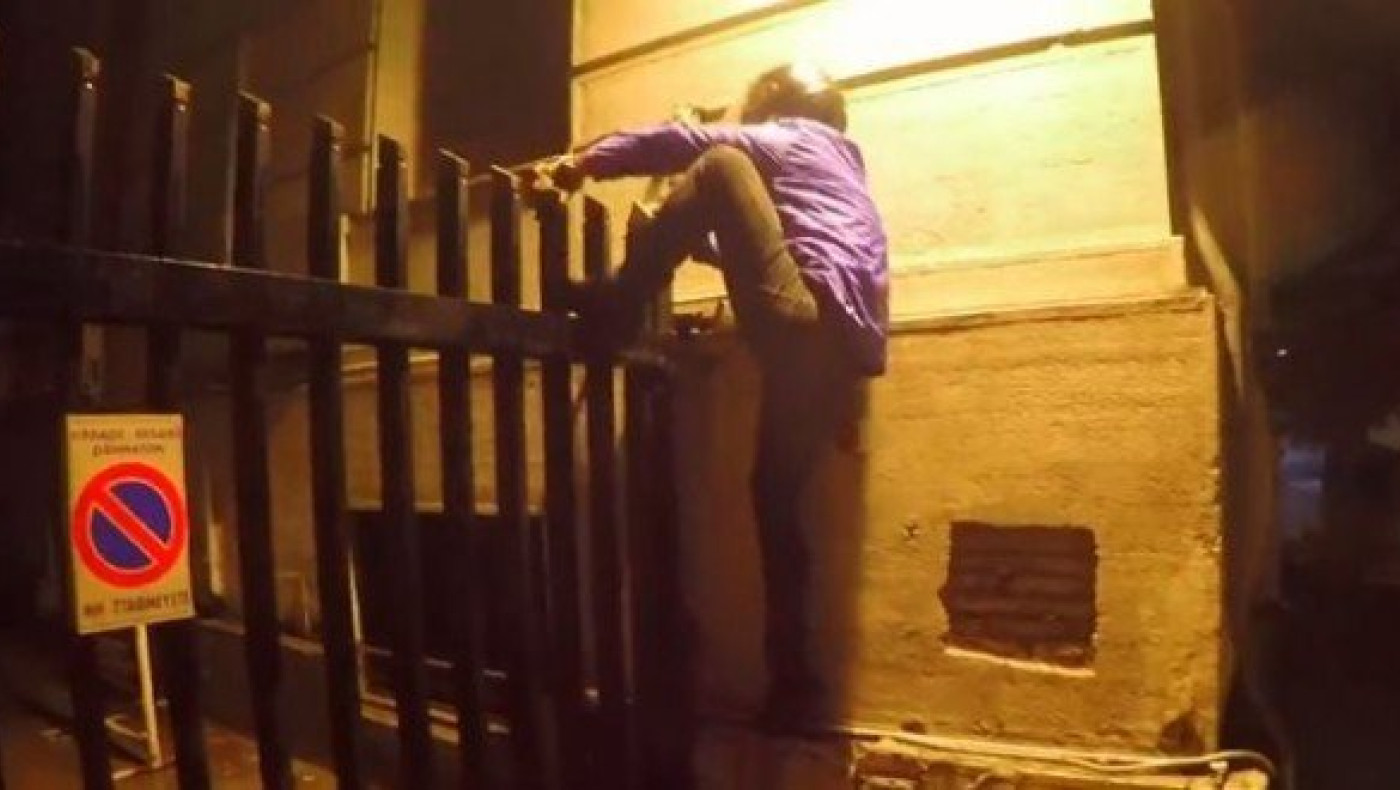 Ρουβίκωνας: «Αν υπήρχε βόμβα στην τσάντα, το ΥΠΕΞ θα είχε ανατιναχθεί»